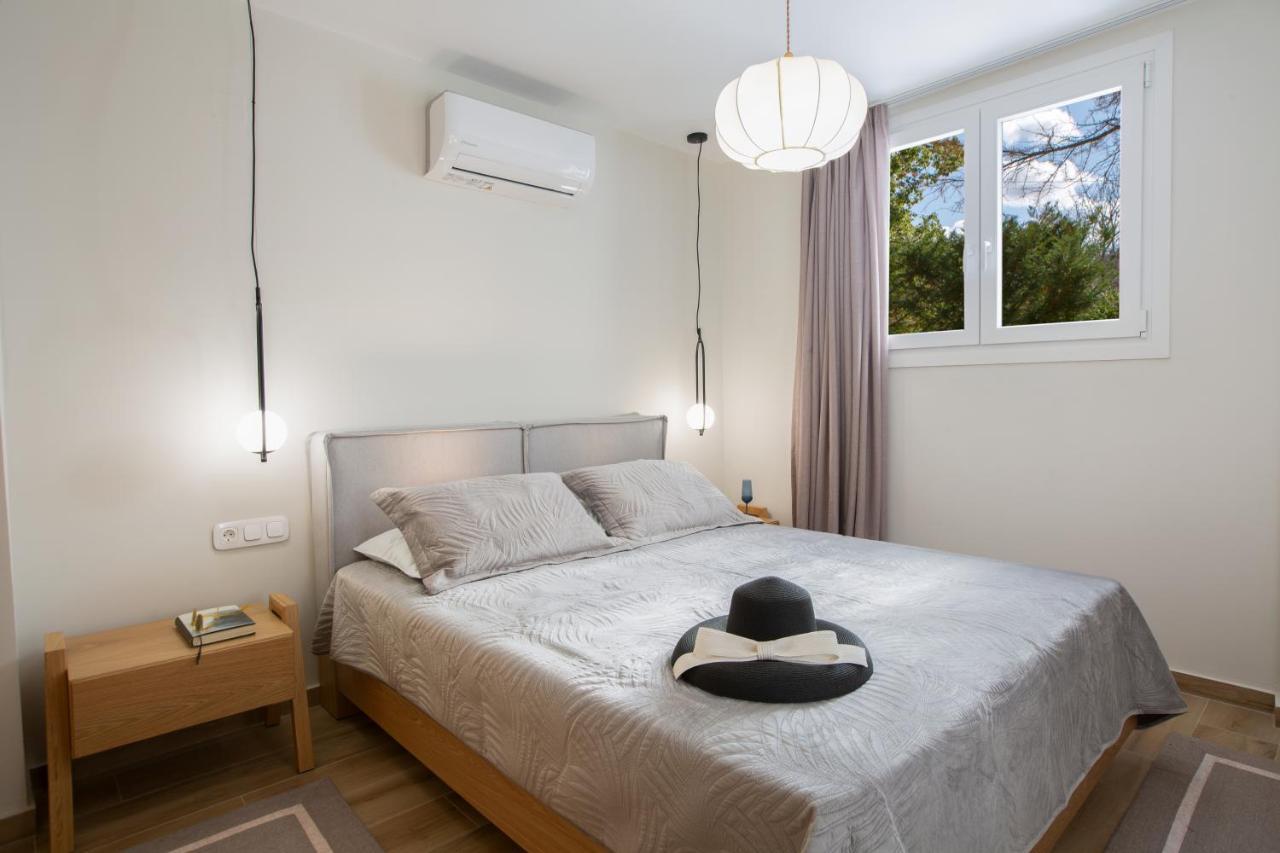 Poly'S Villa Lefkada Apolpaina Bagian luar foto