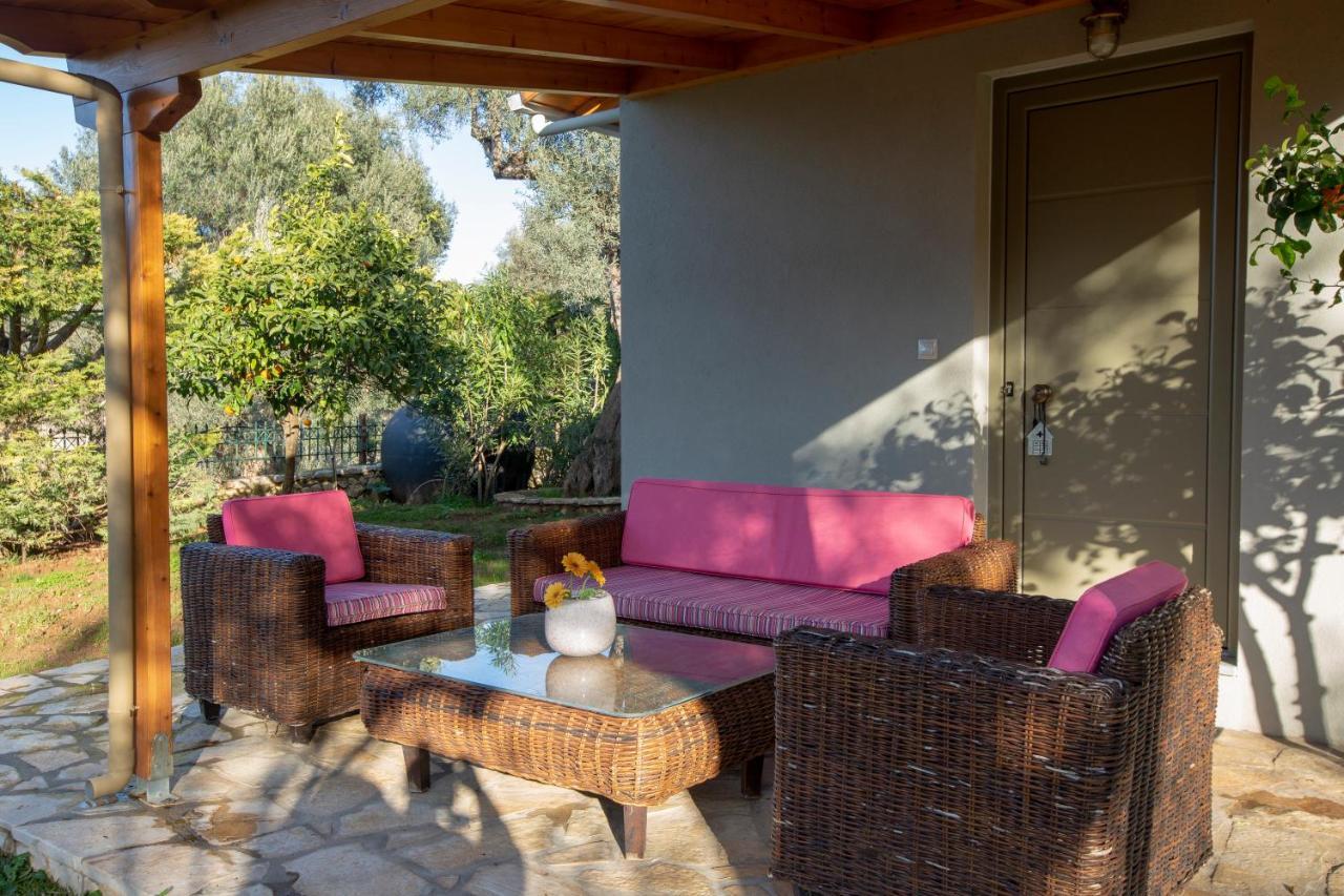 Poly'S Villa Lefkada Apolpaina Bagian luar foto