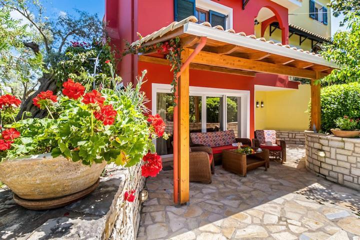 Poly'S Villa Lefkada Apolpaina Bagian luar foto